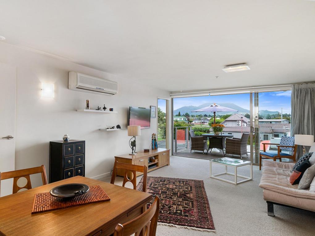 Relax On Roberts - Taupo Holiday Home Exterior foto